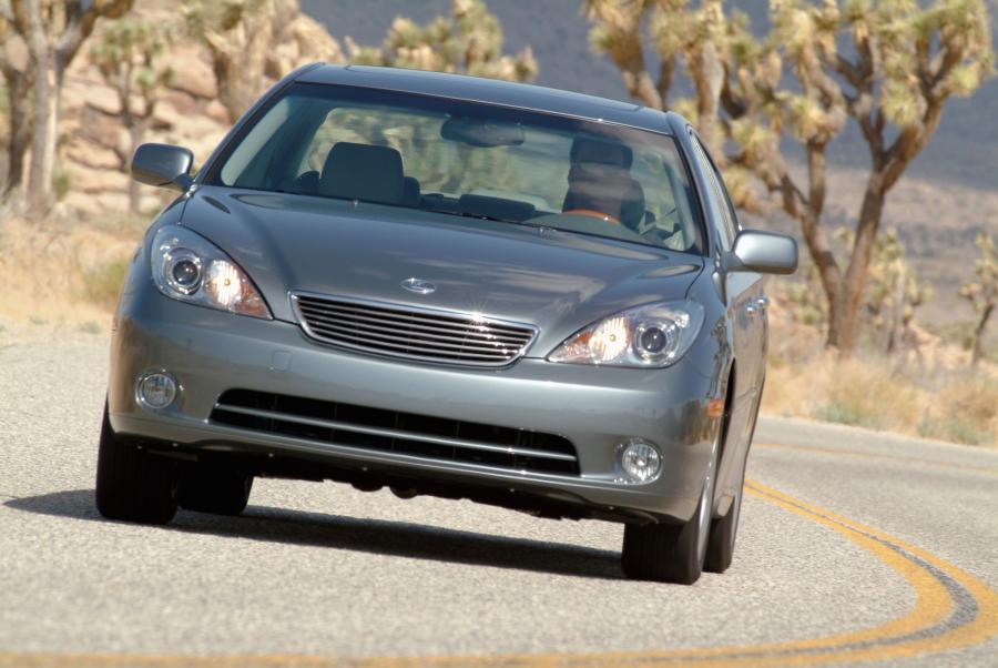  Lexus ES330 2005 года  (фото 9 из 16)